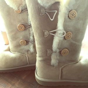 ORIGINAL UGG Bailey Triplet Boot